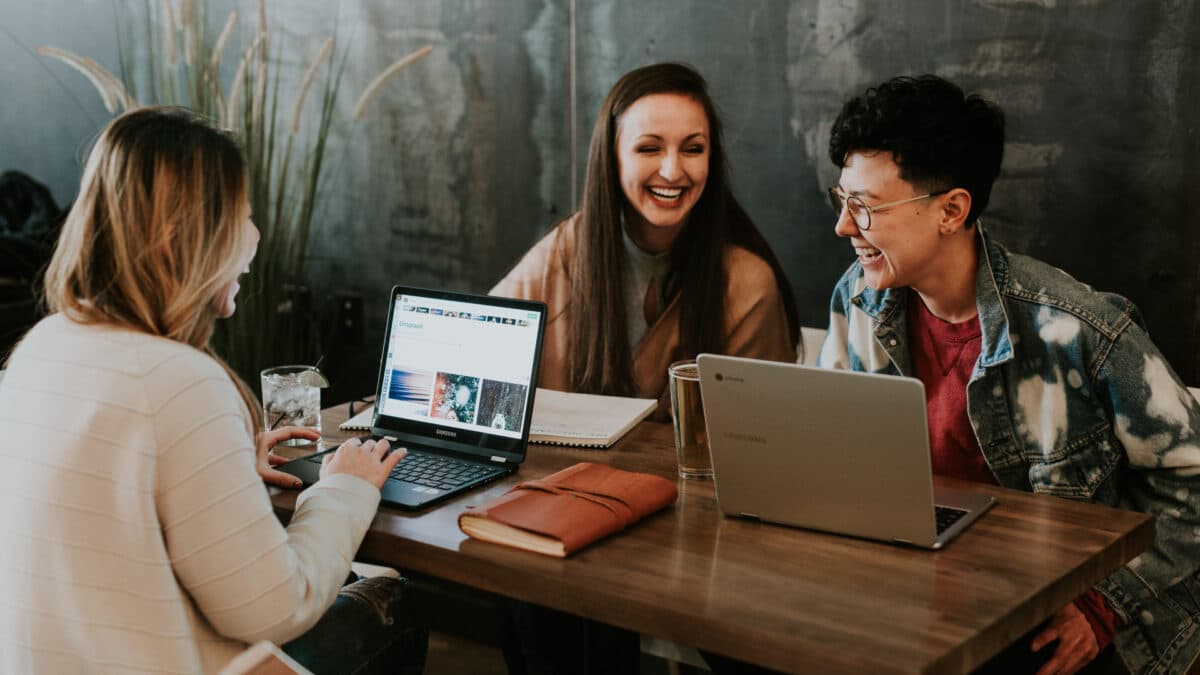 Améliorez votre business en tant qu'auto-entrepreneur avec une formation d'anglais en ligne